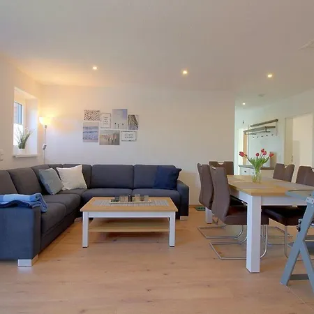 Mu1a Dachgeschosswohnung *