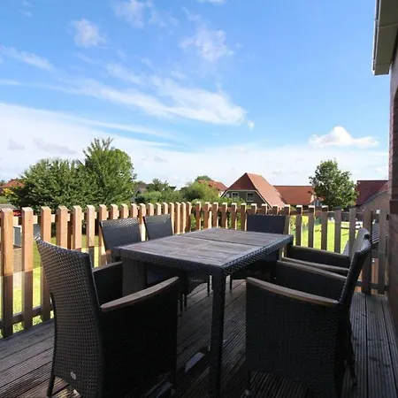 Ferienhaus Mu1a Dachgeschosswohnung Dorumer Neufeld